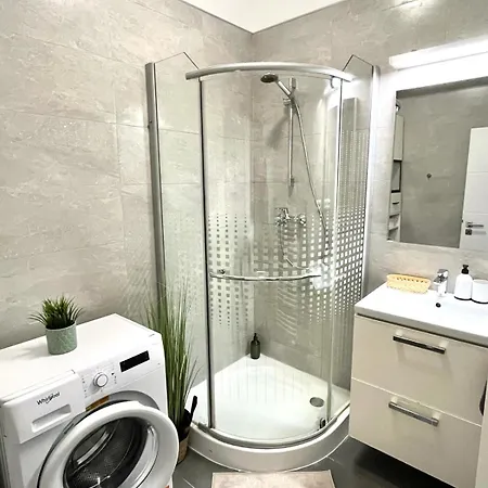 Adele - Old Town, Ac Apartment *
