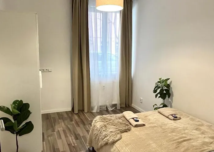 Adele - Old Town, Ac Apartamento Bratislava